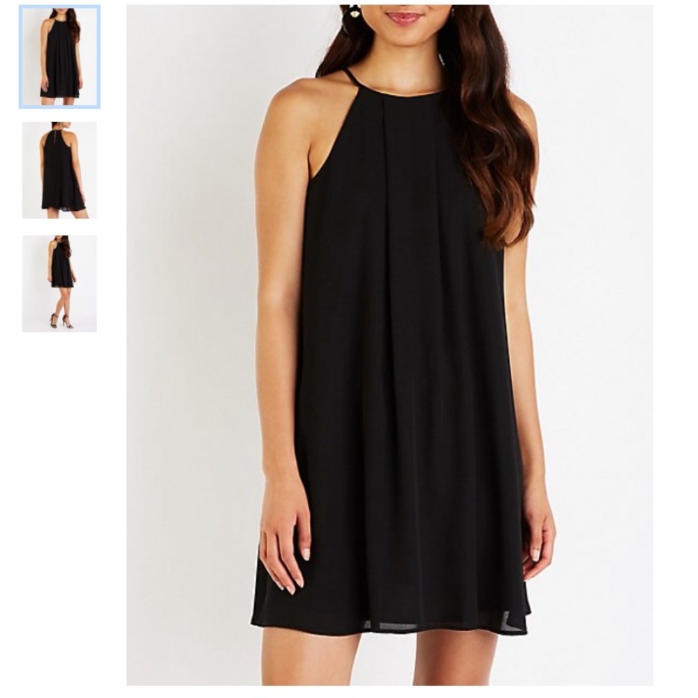 NEVER WORN: Black Bib Neck Shift dress